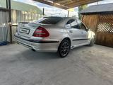 Mercedes-Benz E 320 2002 года за 4 350 000 тг. в Ушарал – фото 4