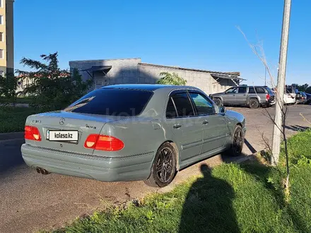 Mercedes-Benz E 230 1997 года за 3 000 000 тг. в Шиели – фото 3