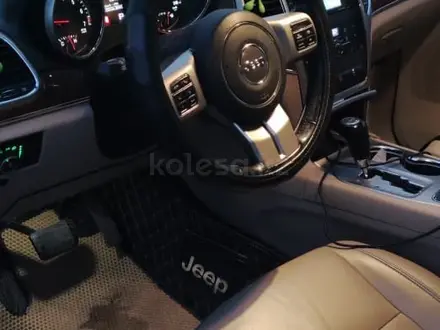 Jeep Grand Cherokee 2011 года за 11 000 000 тг. в Усть-Каменогорск – фото 8