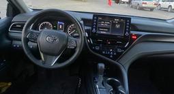 Toyota Camry 2022 года за 13 200 000 тг. в Алматы – фото 3