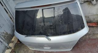 Крышка багажника на Mitsubishi Outlander за 5 000 тг. в Алматы