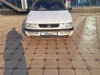 Volkswagen Passat 1994 годаfor1 500 000 тг. в Шымкент