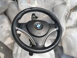 Рулевое колесо на BMW e90 за 105 000 тг. в Алматы