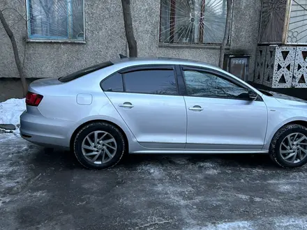 Volkswagen Jetta 2018 года за 7 400 000 тг. в Алматы – фото 3