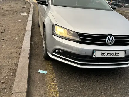 Volkswagen Jetta 2018 года за 7 400 000 тг. в Алматы – фото 14
