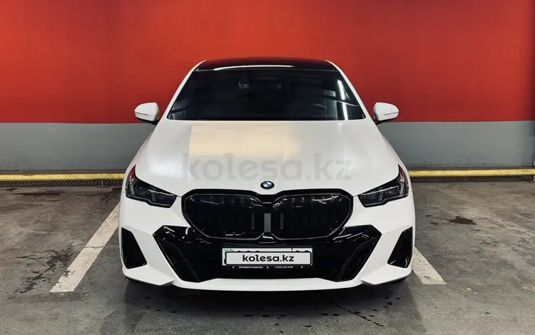 BMW 530 2024 годаүшін41 500 000 тг. в Алматы