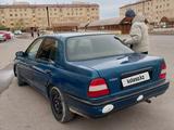 Nissan Sunny 1995 годаfor900 000 тг. в Актау – фото 2