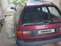 Volkswagen Passat 1993 годаүшін1 800 000 тг. в Шымкент