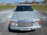 Mercedes-Benz E 300 1989 года за 1 450 000 тг. в Павлодар – фото 4