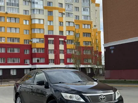 Toyota Camry 2012 года за 7 890 000 тг. в Актобе