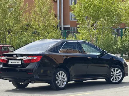 Toyota Camry 2012 года за 7 890 000 тг. в Актобе – фото 6