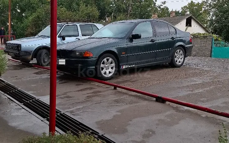 BMW 318 1999 года за 3 000 000 тг. в Сарыагаш