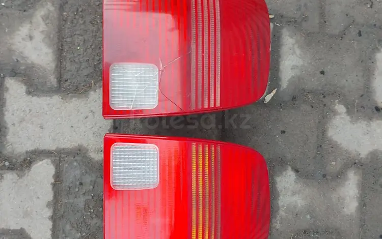 Фонари зад пассат б5 универсал за 20 000 тг. в Караганда