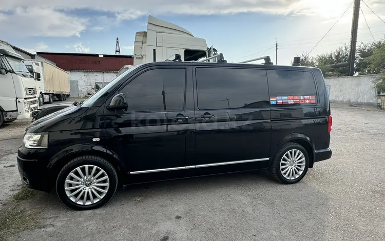 Volkswagen Multivan 2013 года за 18 500 000 тг. в Тараз