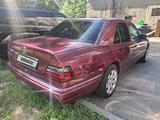 Mercedes-Benz E 280 1994 года за 2 350 000 тг. в Алматы – фото 4