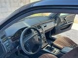 Mercedes-Benz E 320 2001 годаүшін2 200 000 тг. в Актау – фото 4