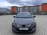 Hyundai Solaris 2015 года за 4 650 000 тг. в Актобе – фото 2