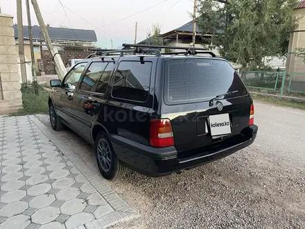 Volkswagen Golf 1999 года за 2 900 000 тг. в Алматы – фото 2