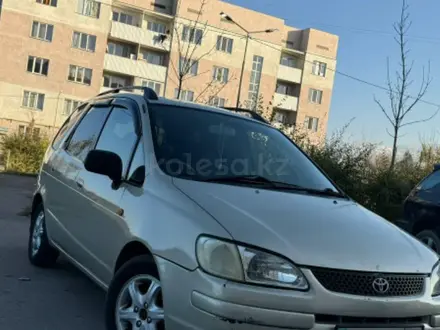 Toyota Spacio 1998 года за 2 400 000 тг. в Алматы