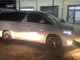 Toyota Vellfire 2011 годаүшін6 000 000 тг. в Кызылорда
