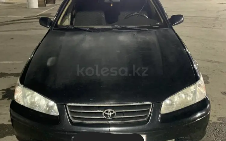 Toyota Camry 2000 года за 2 850 000 тг. в Павлодар