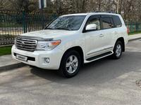 Toyota Land Cruiser 2014 годаүшін27 500 000 тг. в Алматы