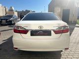 Toyota Camry 2015 года за 10 300 000 тг. в Астана – фото 2