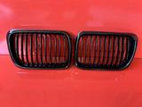 Решетка радиатора BMW 3 ноздри E36 за 12 000 тг. в Алматы – фото 2