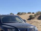Volkswagen Touareg 2008 годаүшін6 500 000 тг. в Актау – фото 2