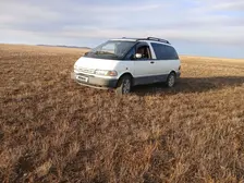 Toyota Previa, 1992