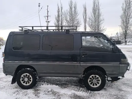 Mitsubishi Delica 1996 года за 1 900 000 тг. в Алматы – фото 6