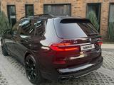 BMW X7 2023 года за 59 000 000 тг. в Алматы – фото 2