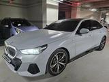 BMW 530 XDrive 2024 года за 37 900 000 тг. в Алматы
