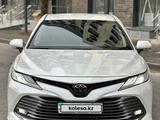Toyota Camry 2018 годаүшін13 800 000 тг. в Шымкент – фото 5
