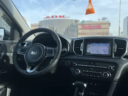 Kia Sportage 2018 года за 10 500 000 тг. в Алматы – фото 35