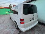 Volkswagen Transporter 2011 годаүшін8 200 000 тг. в Алматы – фото 2