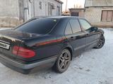 Mercedes-Benz E 240 1999 года за 4 000 000 тг. в Атырау