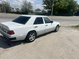 Mercedes-Benz E 230 1990 годаfor1 300 000 тг. в Кордай – фото 2