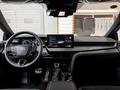 Toyota Camry Luxe 2024 года за 20 490 000 тг. в Алматы – фото 16