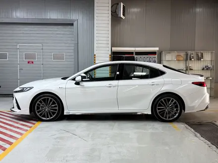 Toyota Camry Luxe 2024 года за 20 490 000 тг. в Алматы – фото 7