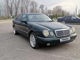 Mercedes-Benz E 280 1998 года за 4 100 000 тг. в Алматы