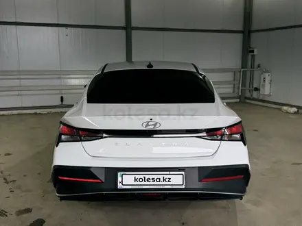 Hyundai Elantra 2025 года за 9 100 000 тг. в Уральск – фото 3