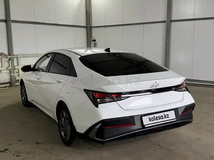 Hyundai Elantra 2025 года за 9 100 000 тг. в Уральск – фото 6