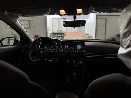 Hyundai Elantra 2025 года за 9 100 000 тг. в Уральск – фото 8