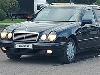 Mercedes-Benz E 230 1997 годаүшін2 750 000 тг. в Астана