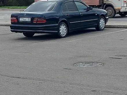 Mercedes-Benz E 230 1997 года за 2 750 000 тг. в Астана – фото 8