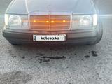 Mercedes-Benz E 220 1992 года за 1 300 000 тг. в Талдыкорган