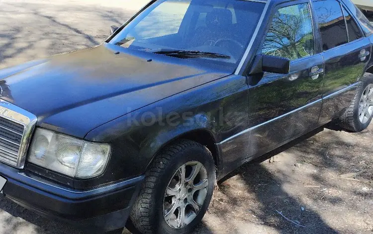 Mercedes-Benz E 220 1993 года за 2 000 000 тг. в Усть-Каменогорск