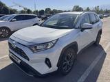 Toyota RAV4 2023 годаүшін17 000 000 тг. в Алматы – фото 2