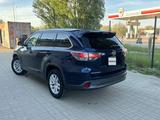 Toyota Highlander 2015 года за 13 000 000 тг. в Актобе – фото 4